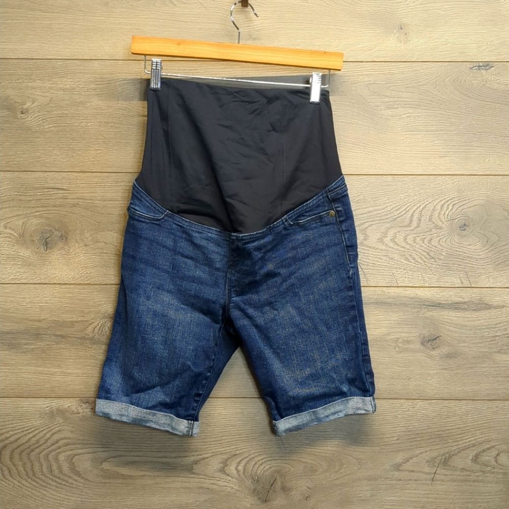 Isabel Maternity Over The Belly Cross Over Bermuda Shorts Women's Size 6